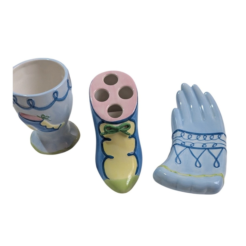 Linens N Things Whimsy Ceramic Bathroom Set Blue Boot Toothbrush Holder Dish
